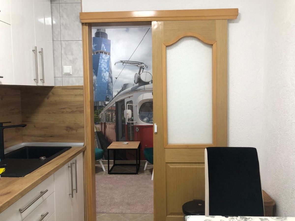 Sh Apartments Bistrik-ซาราเยโว ภายนอก รูปภาพ